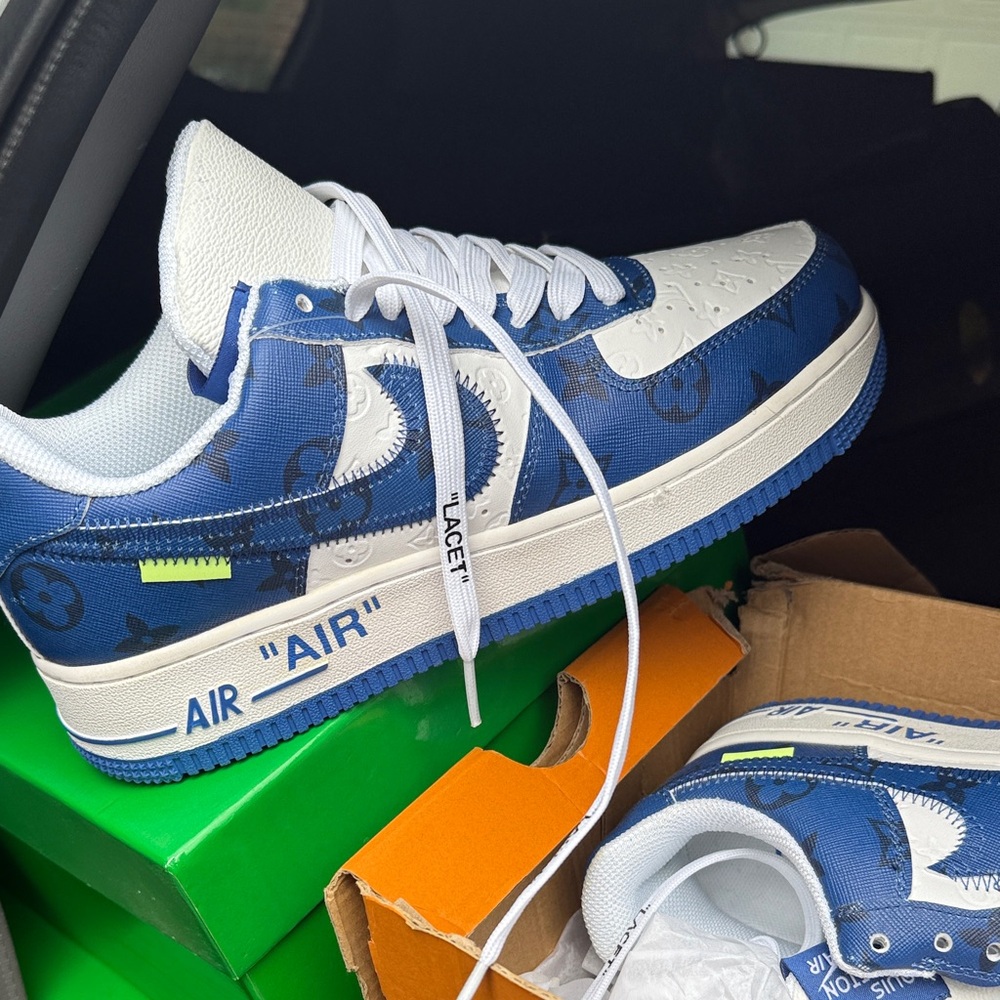 Louis Vuitton Kids Blue and White Sneakers